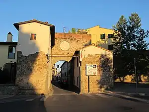 La Porta Pisana.