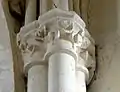 Chapiteaux de la voûte de la fin du XIIIe&nbsp;siècle.