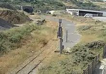 Vue du tunnel de l'Ave-Maria, de l'ancien quai de la gare, ainsi que de l'hoverport, par temps ensoleillé.