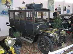 Léon Bollée 1904, 4 cylindres, 20 ch, 7 places, musée automobile de Vendée