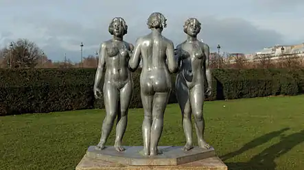 Les Trois Grâces, 1938, Jardin des Tuileries, Paris.