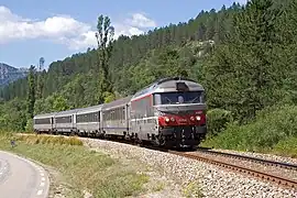 TER 17357 entre Lesches et Beaurières