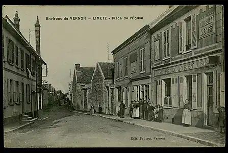 La Place de l'Eglise (Limetz).