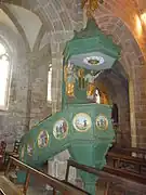 Locronan : église Saint-Ronan, chaire à prêcher, ensemble des médaillons illustrant la vie de saint Ronan