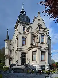 Château Goffart à la chaussée de Châtelet. Un exemple de château d'industriel du pays de Charleroi.