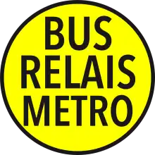 Pictogramme rond sur fond jaune avec cercle noir et texte Bus relais métro écrit en noir.