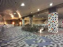 Premier étage de la station.