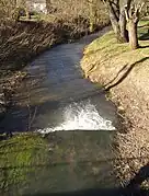 Saut sur la Loutre Noire à Moncel-sur-Seille rue J. Grandidier côté aval
