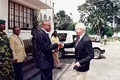 Claudel Lubaya reçoit M. William Lacy Swing