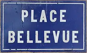 Voir la plaque.