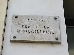 Voir la plaque.
