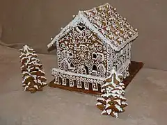 Avec décoration de Noël.