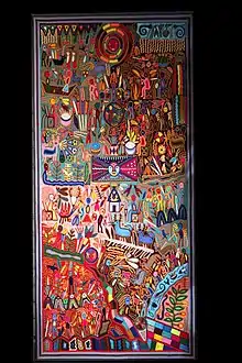 Tableau de laine nierika : La voie de la chenille. H. 200&nbsp;cm. Bois, cire, laine. Attribué à Apollionio Camillo Enriques. Indiens Huichol
