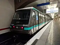 MP 89 CC modernisé à la station Kléber sur la ligne 6 en février 2023.