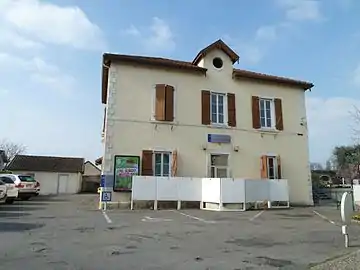 Maison de la vie sociale.