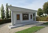 Le monument aux morts.