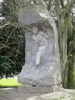 Mannen som bryter sig ut ur klippan (sv) à Lundagård