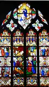 Vitrail de l'Assomption de la Vierge Marie.