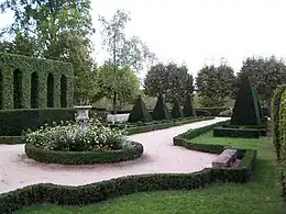 Jardin du cloître (oct.&nbsp;2012)
