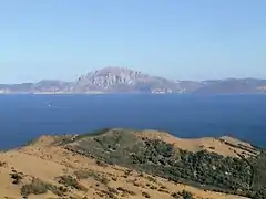 Vue sur les côtes marocaines depuis l'Espagne.