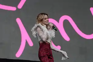 INFO SUR : Martina Stoessel
