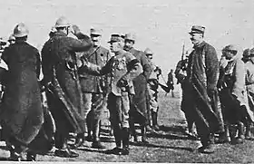 Avec la 156e D.I. in Le Miroir no 118.