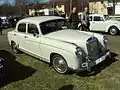 Mercedes-Benz 220 SE.