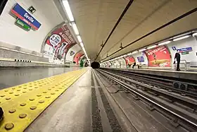 Image illustrative de l’article Sevilla (métro de Madrid)