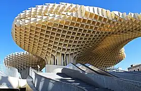 Metropol Parasol vu de la rue Imagen.