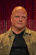 Michael Chiklis dans le rôle de Wendell Toledo