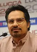 Michael Peña interprète Enrique « Kiki » Camarena