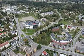 Miekkalinna au milieu de Poltinaho.