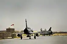 Mirage 2000D sur l'aéroport international de Kandahar le 15 juin 2012.