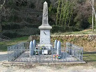 Monument aux morts.
