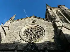 Façade ouest, rosace et clocher (nov.&nbsp;2008)