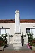Monument aux morts.
