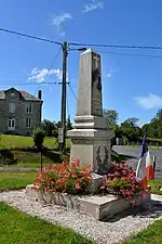 Le monument aux morts.