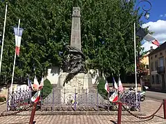 Monument aux morts (Fougerolles).
