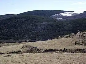 Le massif du Mountasset et le village de la Blatte.