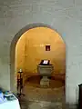 Nef, vue vers le nord dans la chapelle baptismale.