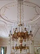 Lustre de style Art Nouveau (1910 env.) à la mairie de Prague, République tchèque