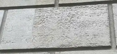 No&nbsp;1, inscription ancienne.