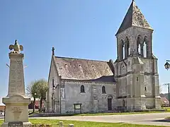 L'église et le monument aux morts