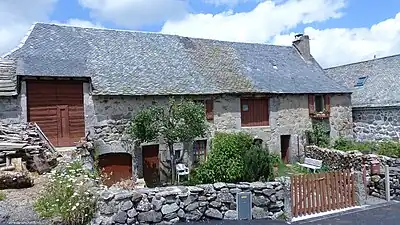 Nasbinals, maison traditionnelle