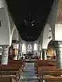 Nef de l'église (du porche vers le chœur).