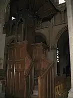 Une autre vue de la chaire du XIXe&nbsp;siècle.