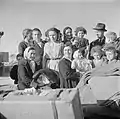 Nouveaux arrivés (olim) dans le camp de transit St-Lucas près de Haïfa, 1948