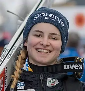 Image illustrative de l’article Nika Križnar