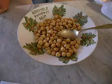 Noisettes IGP Tonda Gentile del Piemonte (it) (ou delle Langhe) entrant dans la composition du gianduia.