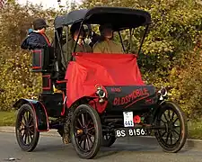 Oldsmobile 7HP Curved-dash runabout 1904.